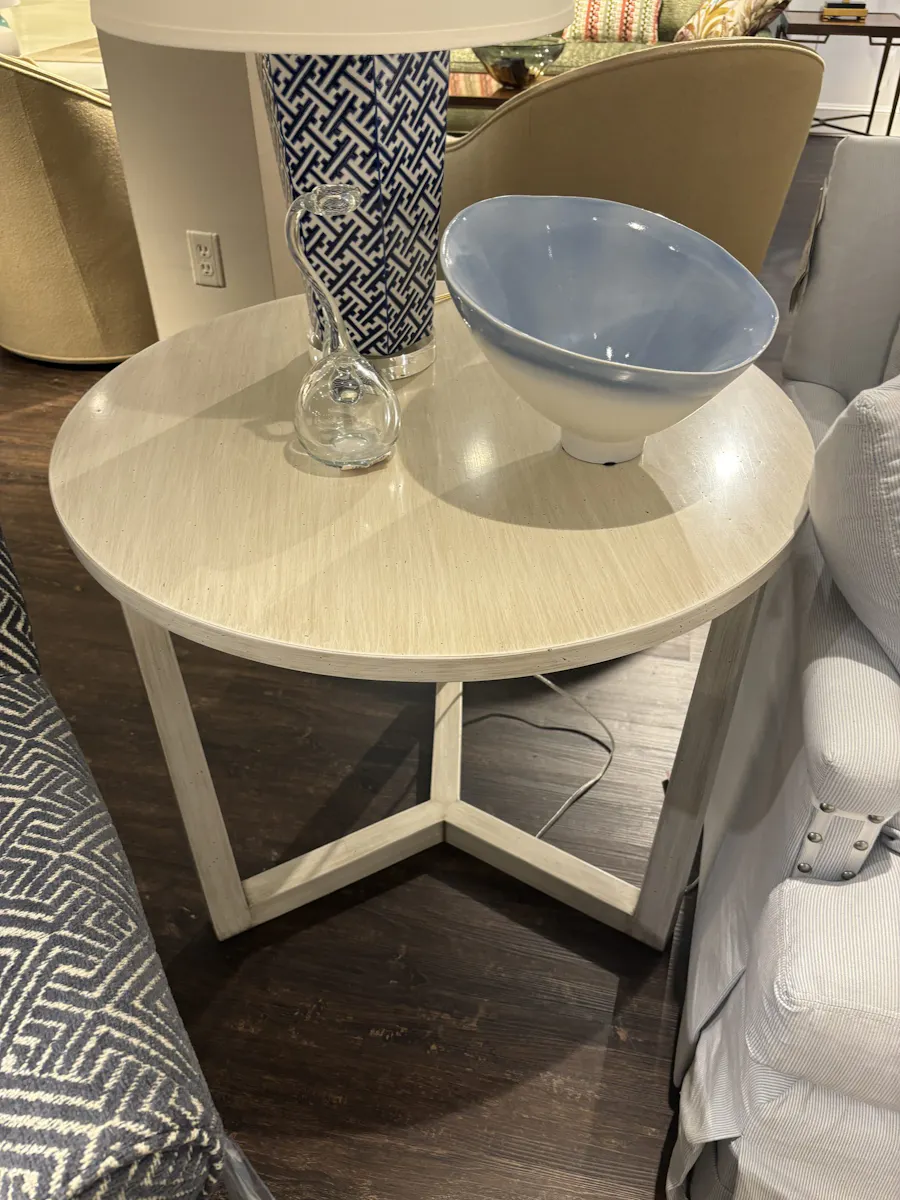 Lorts 3309 Lamp Table Lorts 3309 Lamp Table