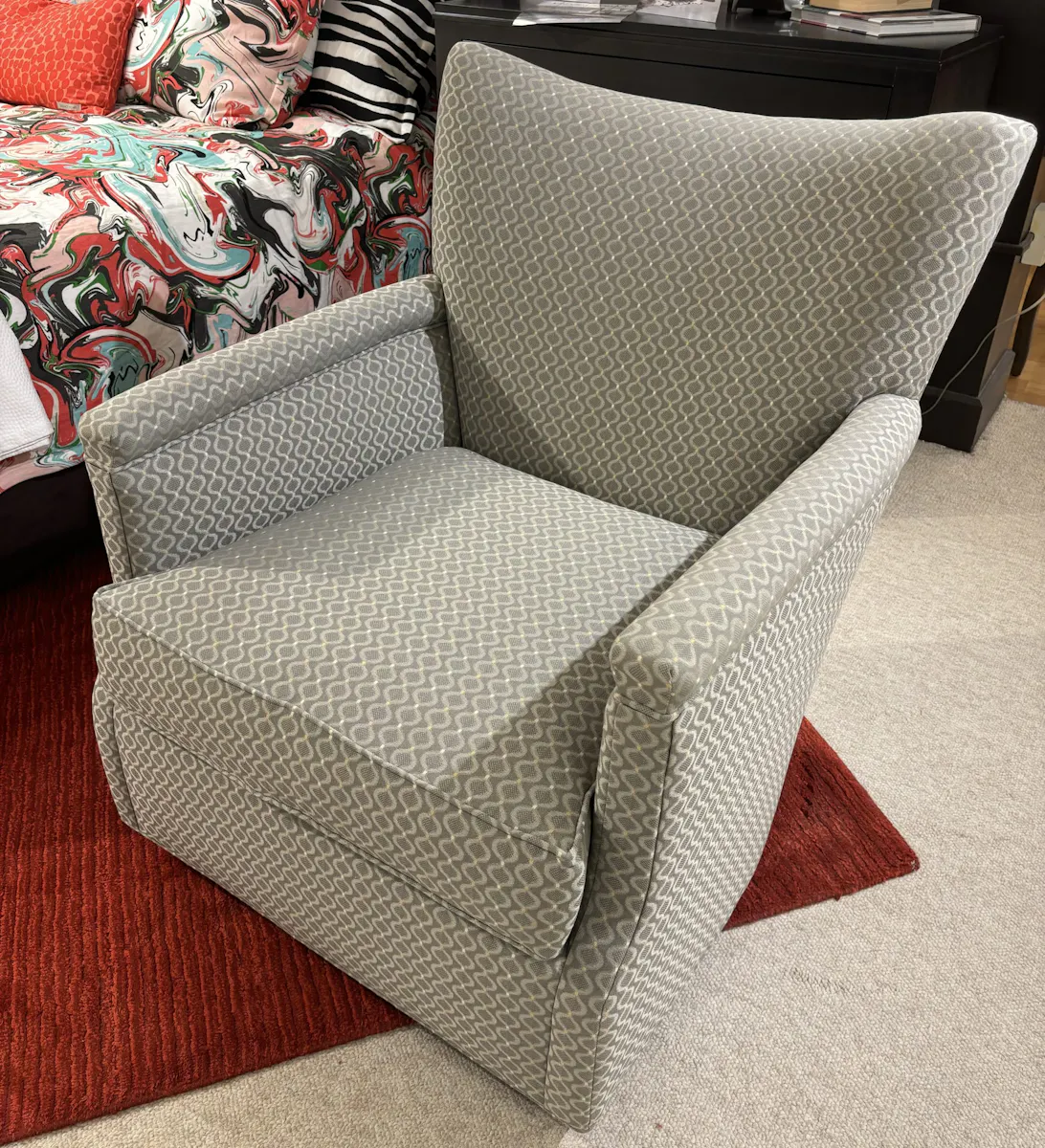 Parker Southern 1925-SG Clevie Swivel Glider Parker Southern 1925-SG Clevie Swivel Glider