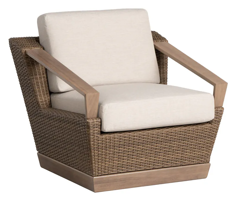 Lloyd Flanders 421080 Charisma Swivel Lounge Lloyd Flanders 421080 Charisma Swivel Lounge