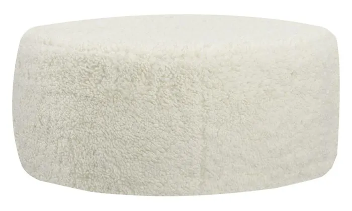 Fairfield Furniture 1605-20 Kilby Round Cocktail Ottoman Fairfield Furniture 1605-20 Kilby Round Cocktail Ottoman