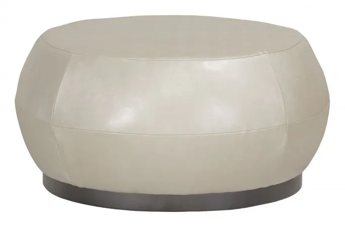 Fairfield Furniture 1715-20 Elizabella Cocktail Ottoman Fairfield Furniture 1715-20 Elizabella Cocktail Ottoman