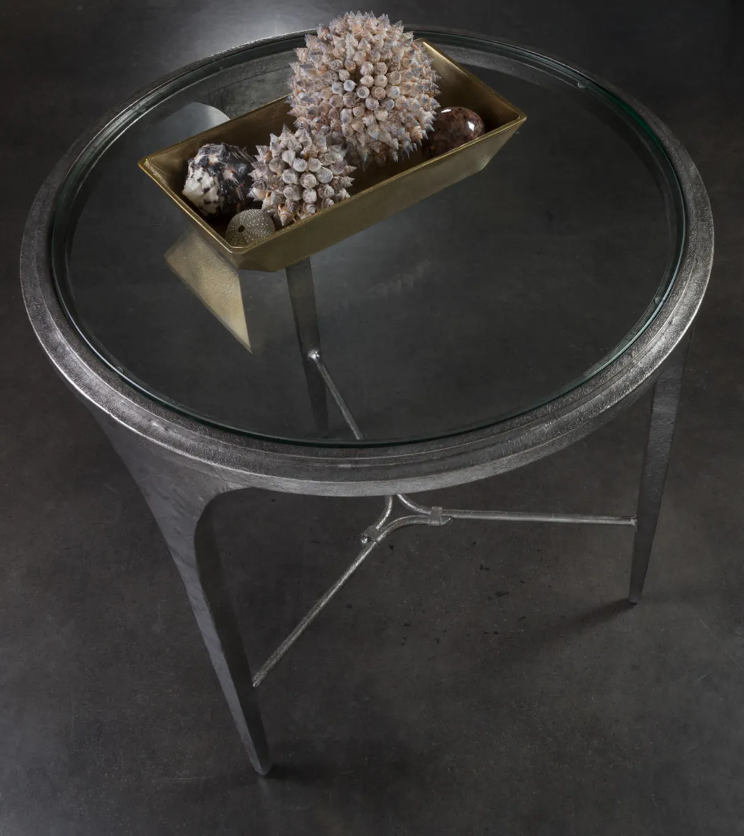 Artistica Home 2360-953 Porto Silver Round End Table Artistica Home 2360-953 Porto Silver Round End Table