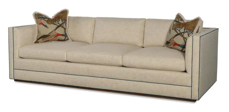 Highland House 2809-92 Guinevere Sofa Highland House 2809-92 Guinevere Sofa