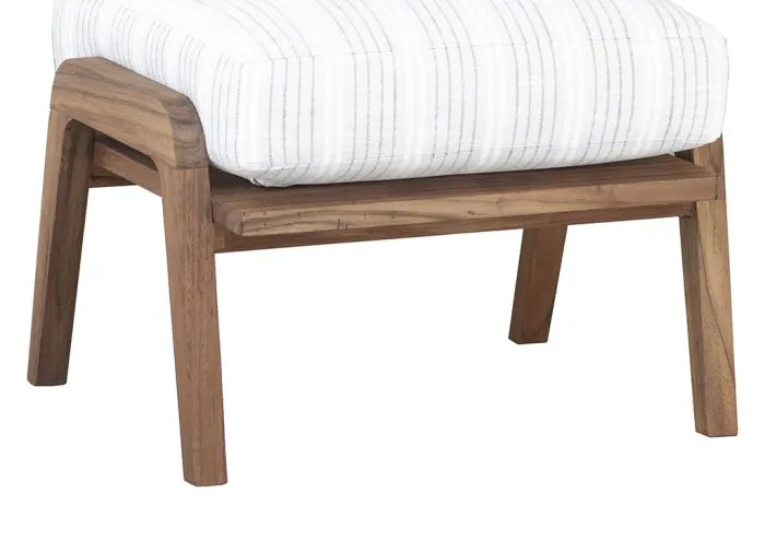 Fairfield Furniture 3000-20 Crosley Outdoor Ottoman Fairfield Furniture 3000-20 Crosley Outdoor Ottoman