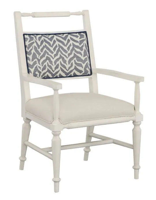 Fairfield Furniture 4604-04 BD Collection For Fairfield Xander Dining Chair Fairfield Furniture 4604-04 BD Collection For Fairfield Xander Dining Chair