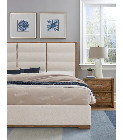 Vaughan Bassett 790-661A-166A-822A Crafted Oak Erin's King Upholstered Bed White Fabric Natural Finish Vaughan Bassett 790-661A-166A-822A Crafted Oak Erin's King Upholstered Bed White Fabric Natural Finish