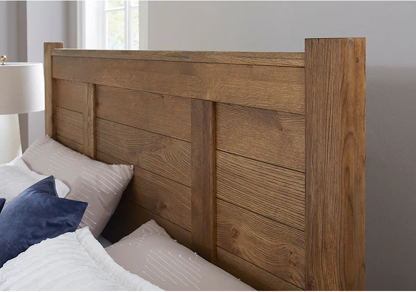 Vaughan Bassett 790-558-855-922 Crafted Oak Ben's Queen Poster Bed Natural Finish Vaughan Bassett 790-558-855-922 Crafted Oak Ben's Queen Poster Bed Natural Finish