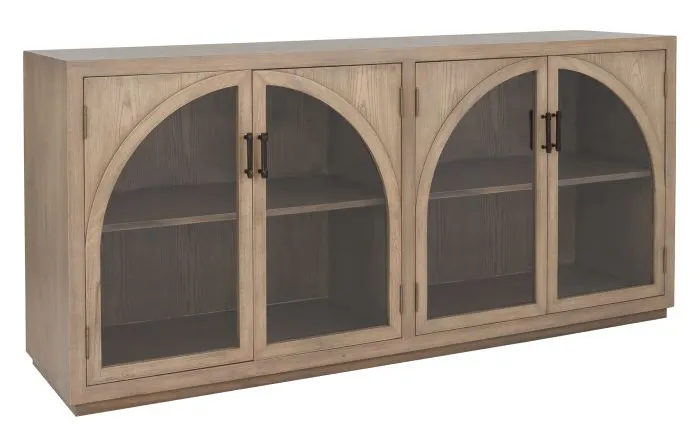 Fairfield Furniture M017-82 Everett Credenza Fairfield Furniture M017-82 Everett Credenza