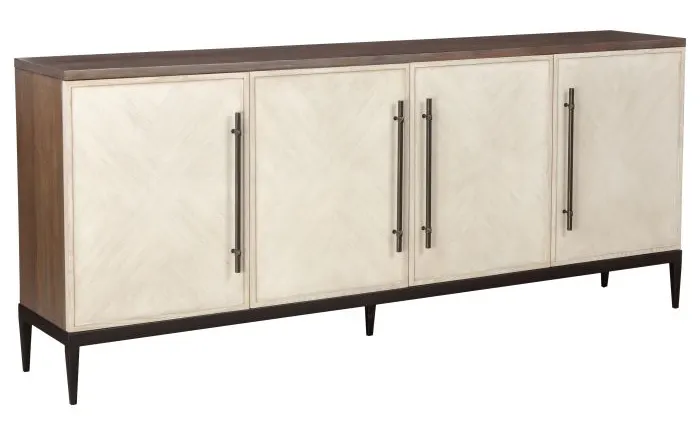 Fairfield Furniture 8085-MC Phoenix Credenza Fairfield Furniture 8085-MC Phoenix Credenza