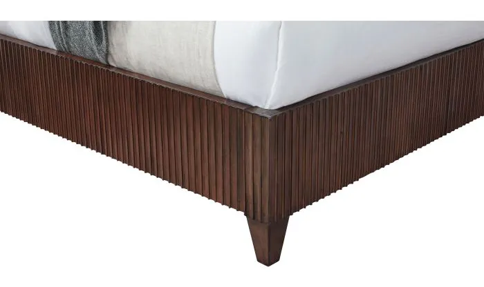 Fairfield Furniture M096-QH West Camden Queen Bed Fairfield Furniture M096-QH West Camden Queen Bed