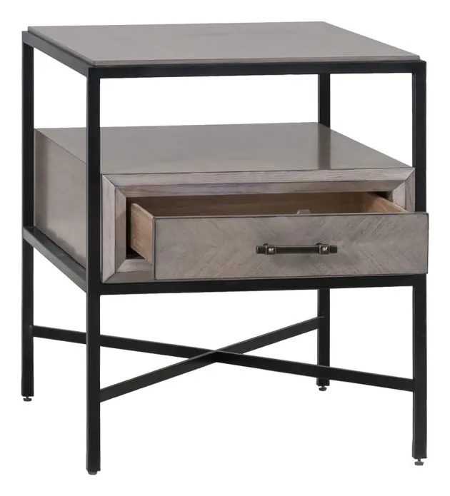Fairfield Furniture 8189-95 Expedition End Table Fairfield Furniture 8189-95 Expedition End Table