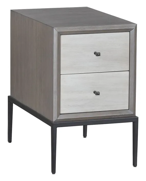 Fairfield Furniture 8189-CC Expedition End Table Fairfield Furniture 8189-CC Expedition End Table