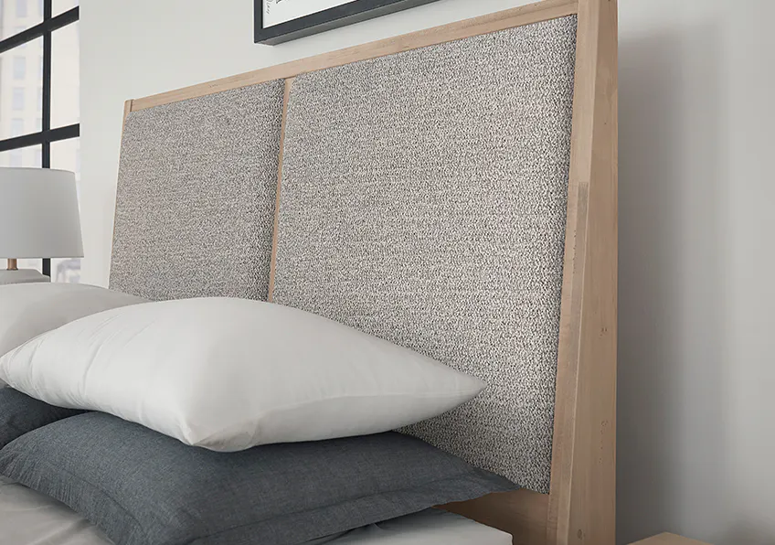Vaughan Bassett 822-661-166-062-944-MS1 Woodbridge California King Upholstered Bed Grey Fabric Clear Maple Finish Vaughan Bassett 822-661-166-062-944-MS1 Woodbridge California King Upholstered Bed Grey Fabric Clear Maple Finish