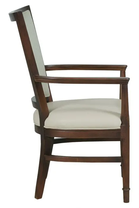 Fairfield Furniture 8747-04 Garland Arm Chair Fairfield Furniture 8747-04 Garland Arm Chair