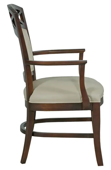 Fairfield Furniture 8766-04 Alice Arm Chair Fairfield Furniture 8766-04 Alice Arm Chair