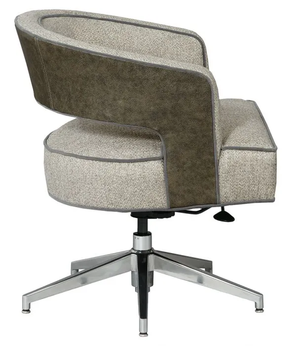 Fairfield Furniture L-8784-2N Hayley Swivel Chair Fairfield Furniture L-8784-2N Hayley Swivel Chair
