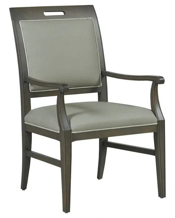 Fairfield Furniture 8818-04 Wilborn Arm Chair Fairfield Furniture 8818-04 Wilborn Arm Chair