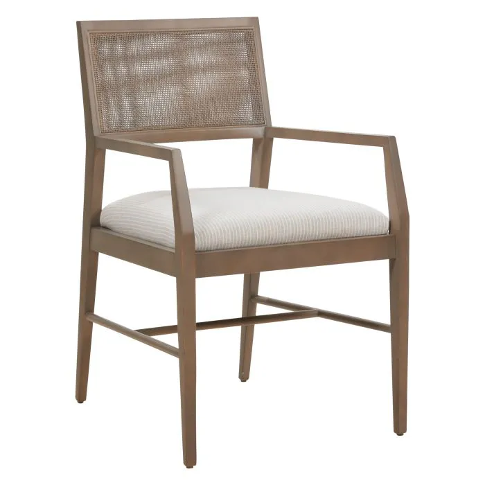Fairfield Furniture L-8846-04 Larson Arm Chair