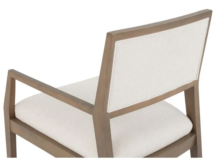 Fairfield Furniture 8866-04 Garth Arm Chair Fairfield Furniture 8866-04 Garth Arm Chair