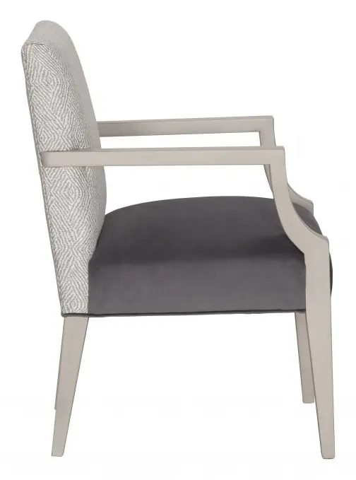 Fairfield Furniture L-8868-04 Sidda Arm Chair Fairfield Furniture L-8868-04 Sidda Arm Chair