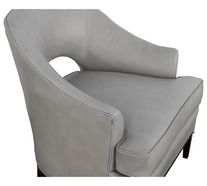 Fairfield Furniture L-6082-01 Jamie Lounge Chair Fairfield Furniture L-6082-01 Jamie Lounge Chair