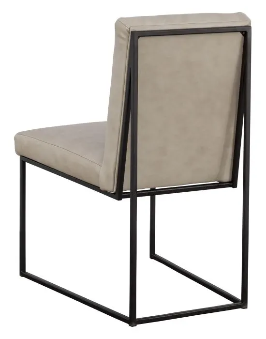 Fairfield Furniture L-B098-05 Ian Side Chair Fairfield Furniture L-B098-05 Ian Side Chair