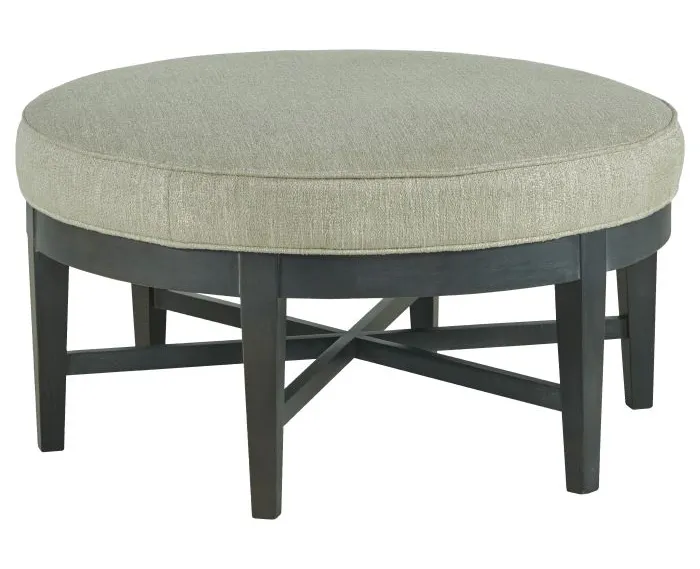 Fairfield Furniture RPSF-36 Plain Round Ottoman Fairfield Furniture RPSF-36 Plain Round Ottoman
