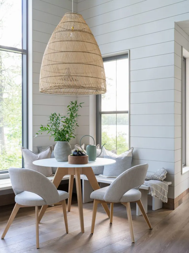 Canadel Casual Dining CNF05140TW05MNA Upholstered Fixed Chair Canadel Casual Dining CNF05140TW05MNA Upholstered Fixed Chair
