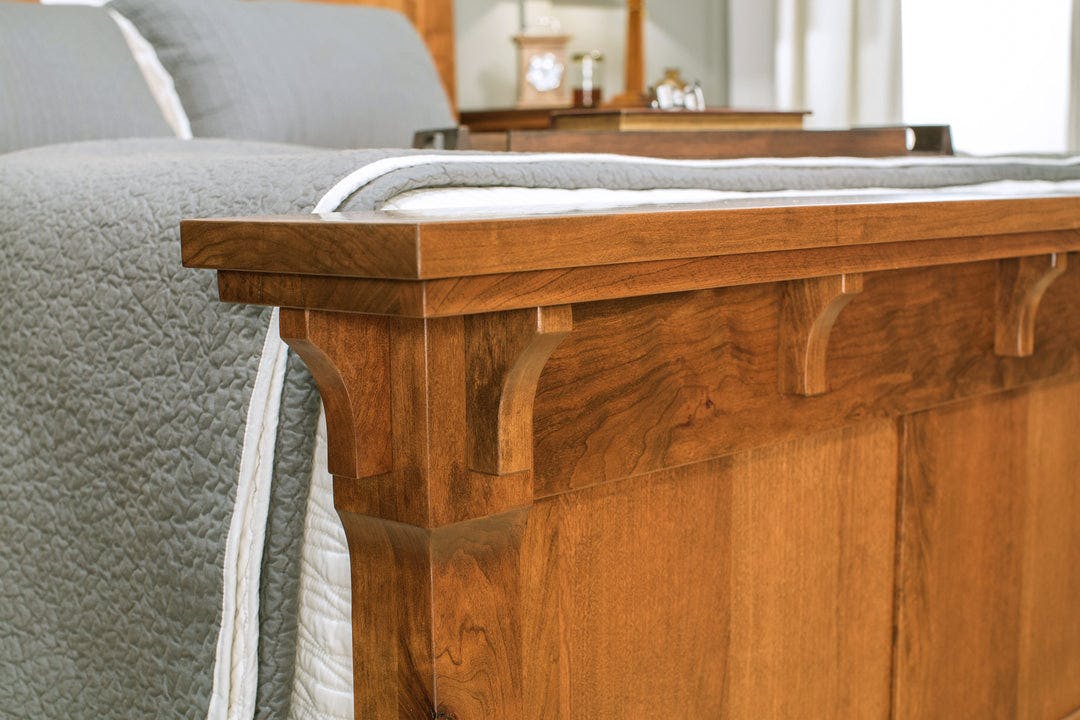Simply Amish XK04-SBMAK-05B2-SF Makayla King Bed, Express Simply Amish XK04-SBMAK-05B2-SF Makayla King Bed, Express