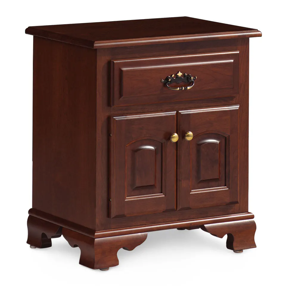 Simply Amish ME318NS Classic Nightstand with Doors