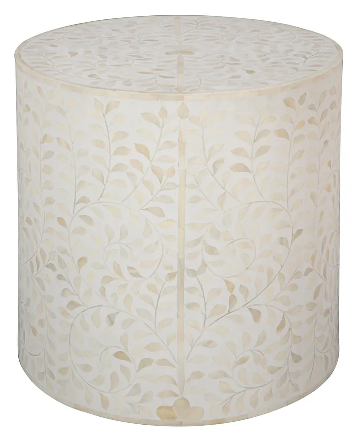 Furniture Classics 60-73 White Shell End Table Furniture Classics 60-73 White Shell End Table