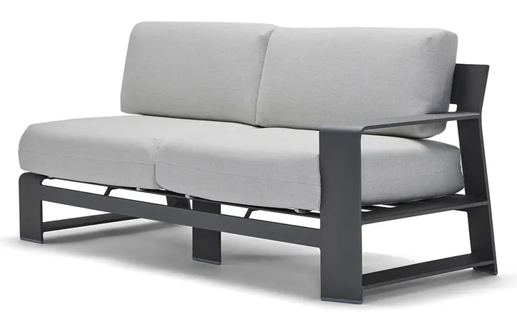 Woodard 7B0494 Gather RAF Love Seat Woodard 7B0494 Gather RAF Love Seat