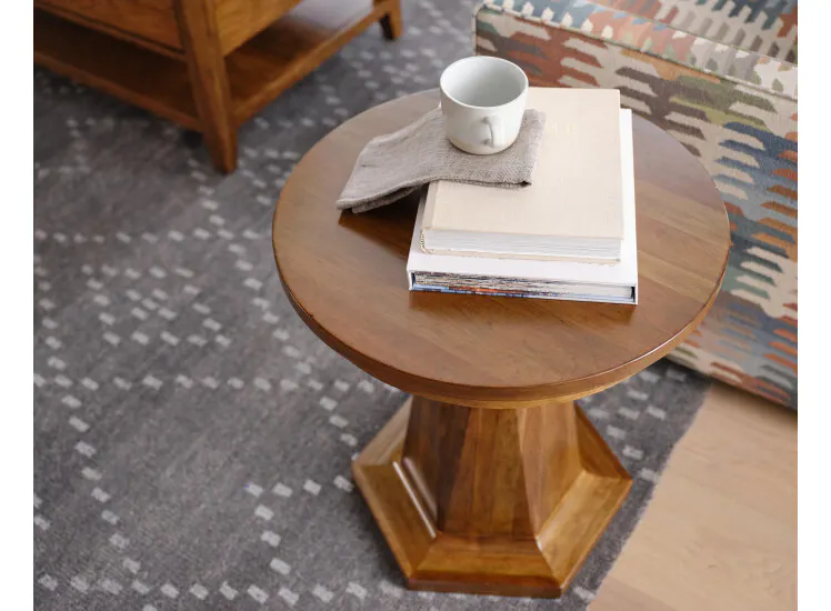 Kincaid Furniture 430-917 Aspire Array Round Chairside Table Kincaid Furniture 430-917 Aspire Array Round Chairside Table