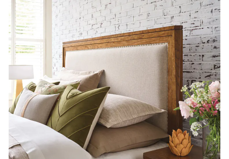 Kincaid Furniture 430-318P Aspire Affinity Cal King Upholstered Bed Complete Kincaid Furniture 430-318P Aspire Affinity Cal King Upholstered Bed Complete