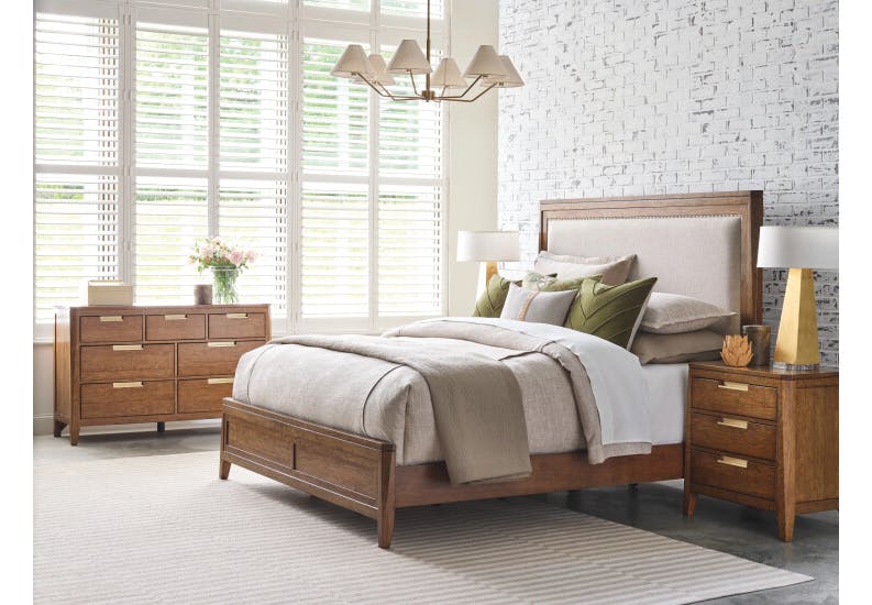 Kincaid Furniture 430-316P Aspire Affinity King Upholstered Bed Complete Kincaid Furniture 430-316P Aspire Affinity King Upholstered Bed Complete