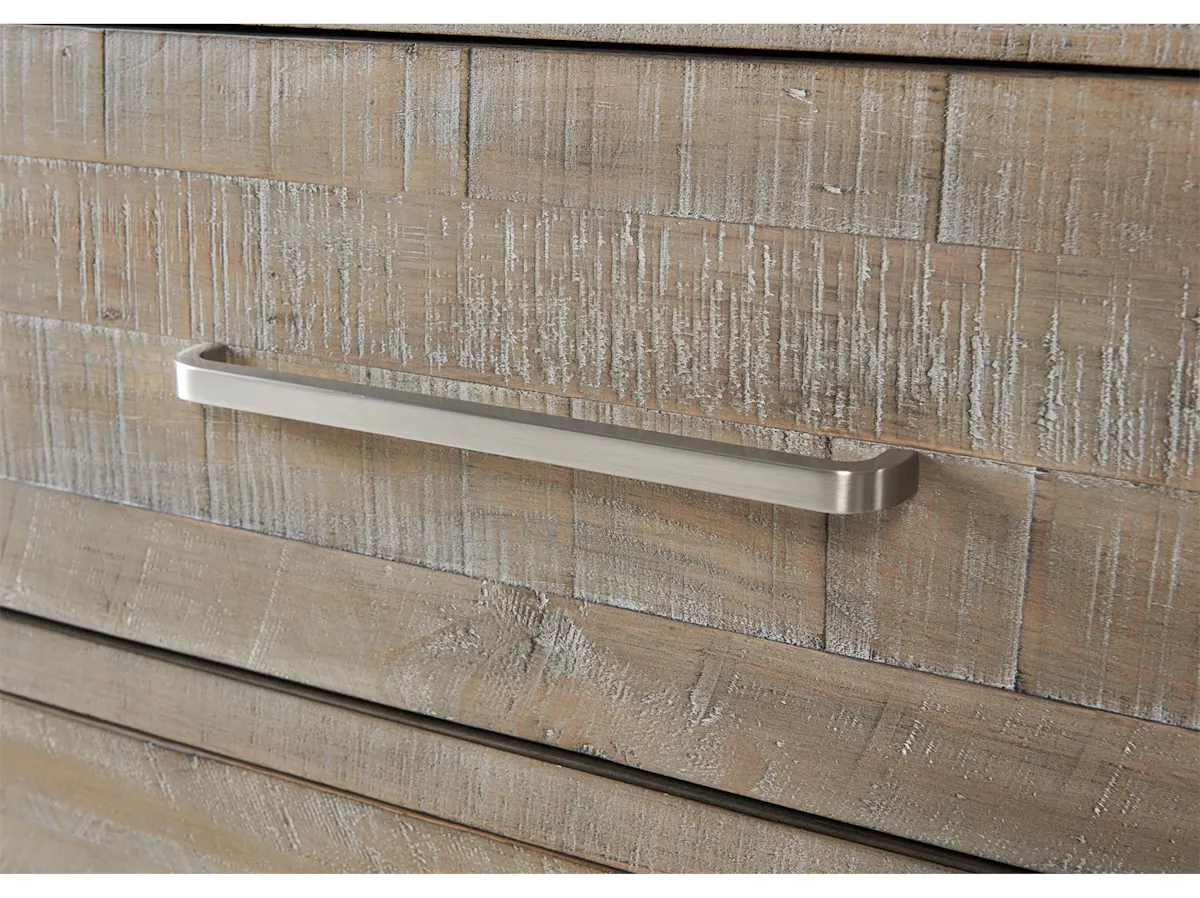 Riverside Furniture 39390 Intrigue Six Drawer Dresser Riverside Furniture 39390 Intrigue Six Drawer Dresser