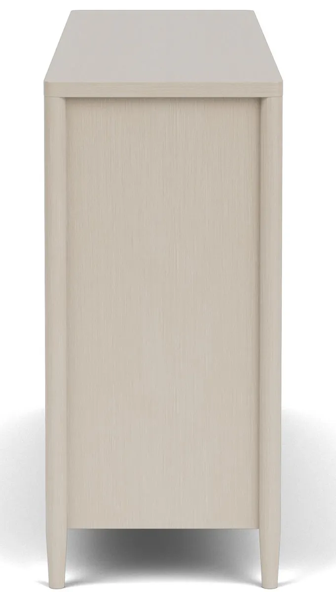 Riverside Furniture 37560 Laguna Eight Drawer Dresser Riverside Furniture 37560 Laguna Eight Drawer Dresser