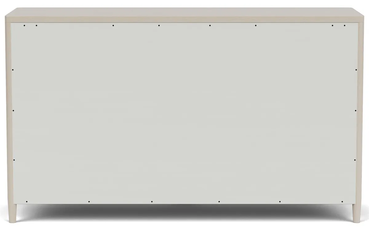 Riverside Furniture 37560 Laguna Eight Drawer Dresser Riverside Furniture 37560 Laguna Eight Drawer Dresser