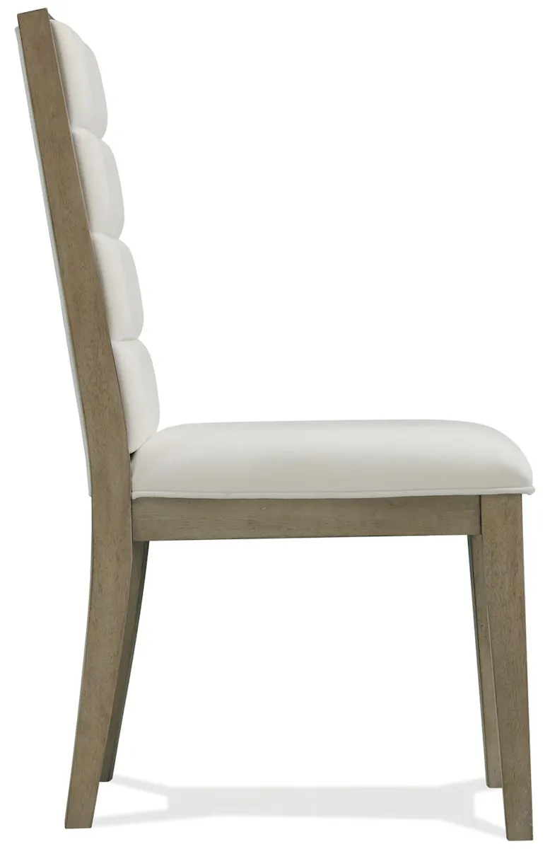 Riverside Furniture 81057 Pasadena Upholstered Side Chair Riverside Furniture 81057 Pasadena Upholstered Side Chair