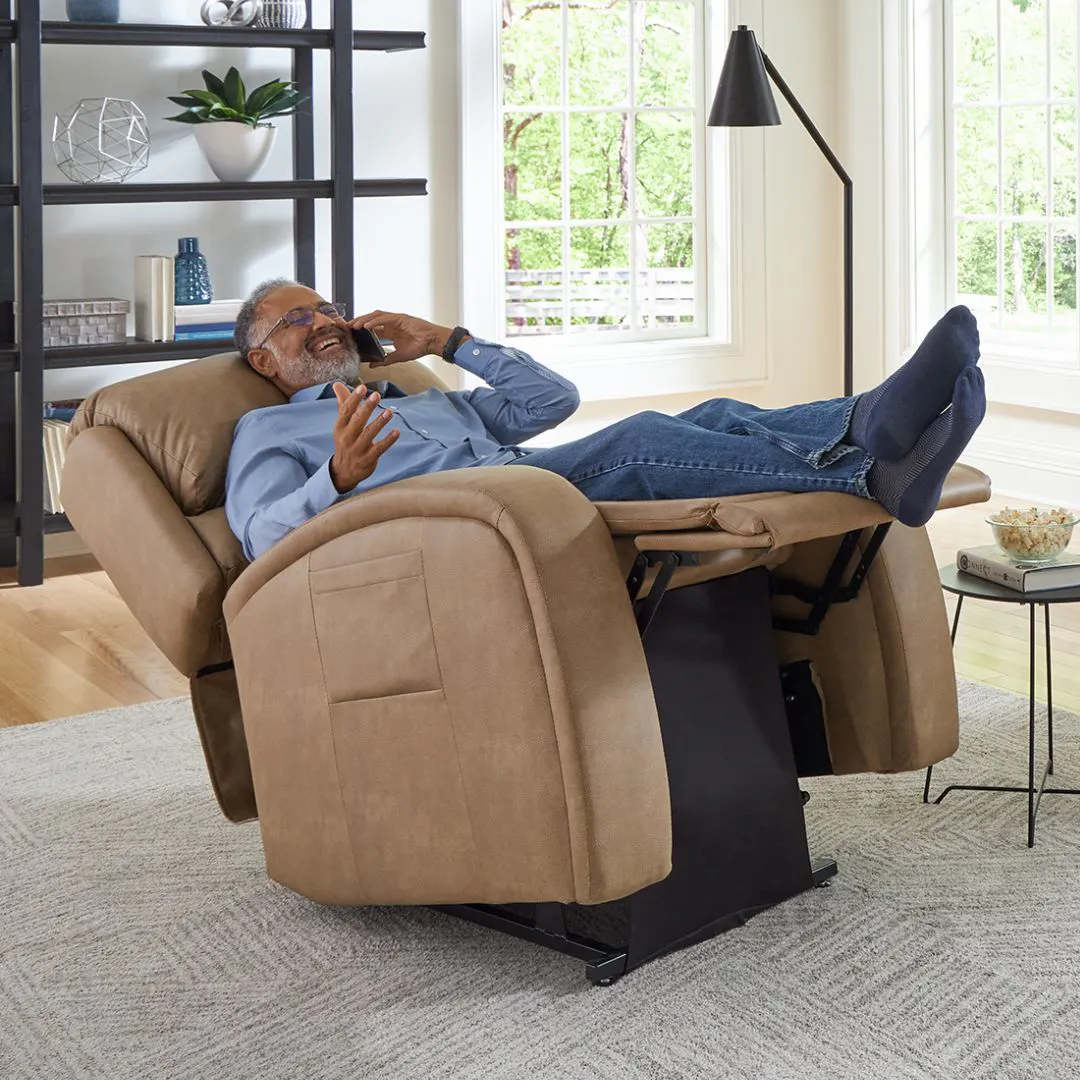 UltraComfort UC799-MLA Apollo Medium/Large Power Lift Recliner UltraComfort UC799-MLA Apollo Medium/Large Power Lift Recliner
