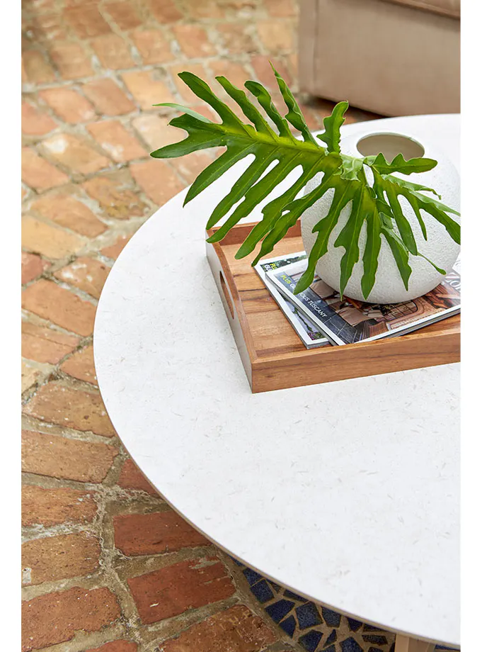 Lane Venture 467-63 Jasper Round Cocktail Table Lane Venture 467-63 Jasper Round Cocktail Table