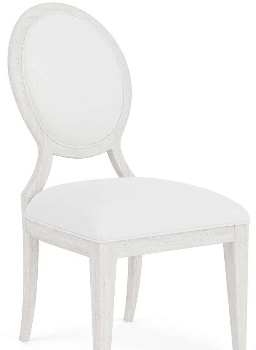 Riverside Furniture 82558 Hepburn Oval Back Upholstered Side Chair Riverside Furniture 82558 Hepburn Oval Back Upholstered Side Chair