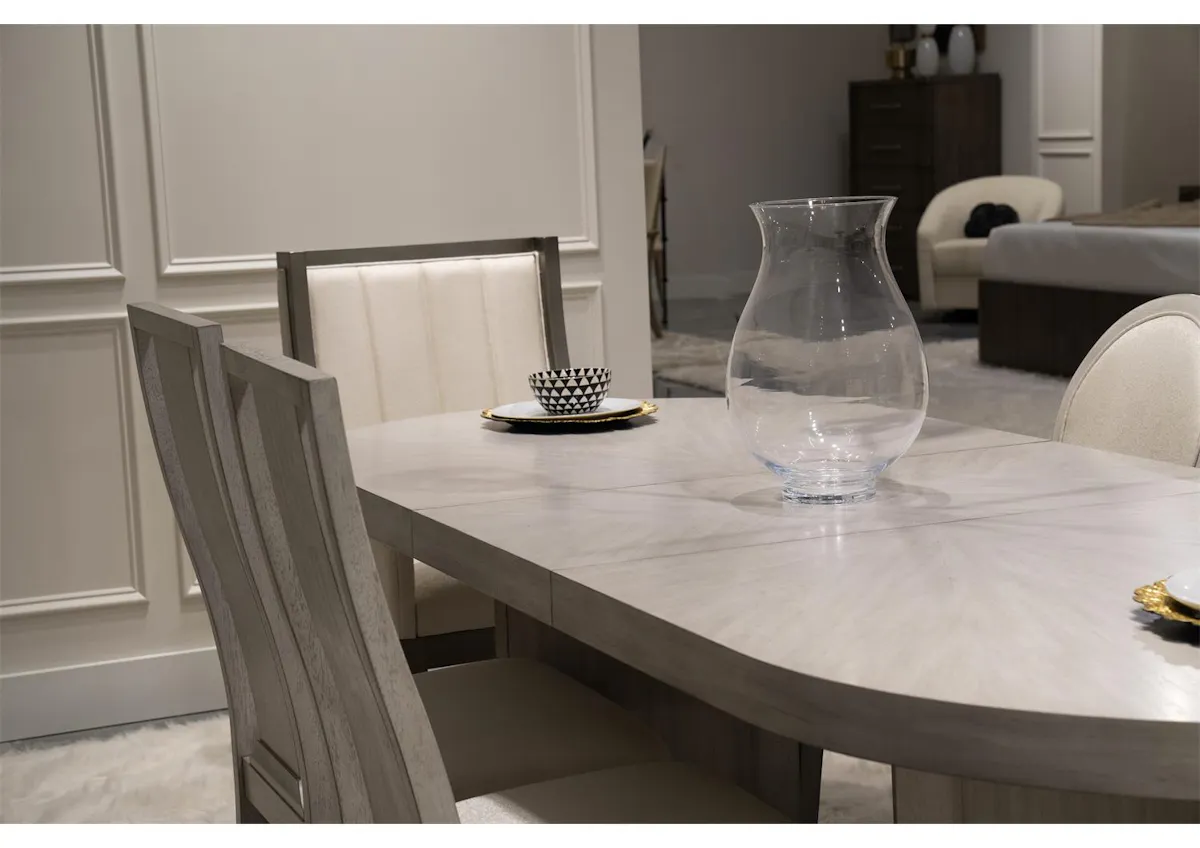 Riverside Furniture 82550 Hepburn Oval Dining Table Riverside Furniture 82550 Hepburn Oval Dining Table