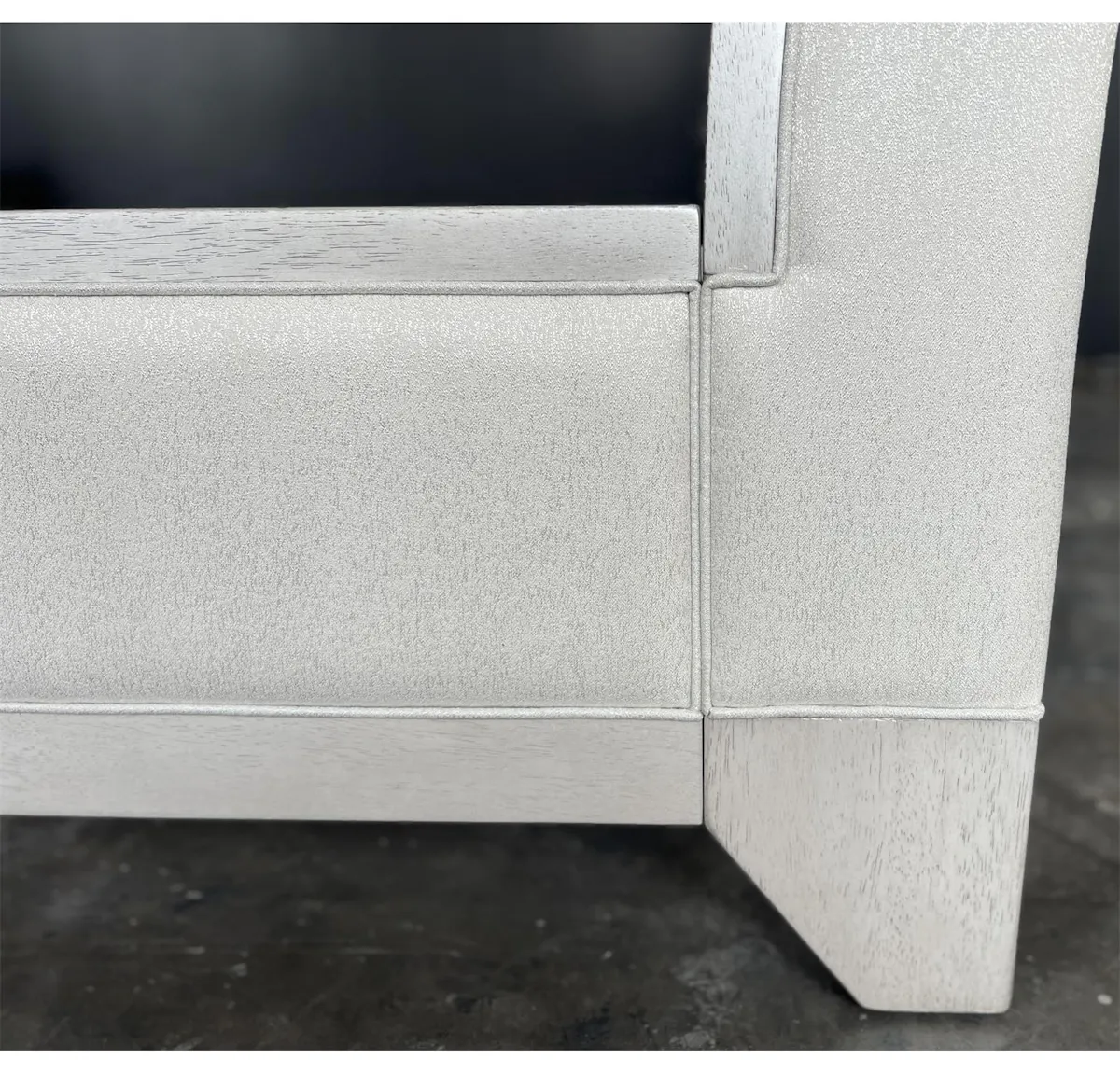 Riverside Furniture 82570-82571-82572 Hepburn Queen Upholstered Bed Riverside Furniture 82570-82571-82572 Hepburn Queen Upholstered Bed