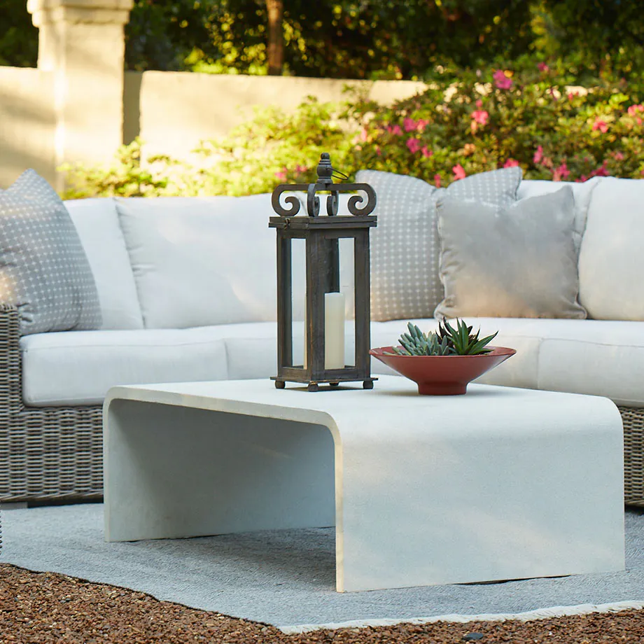 Lane Venture 9217-23 Lilly Cocktail Table Lane Venture 9217-23 Lilly Cocktail Table