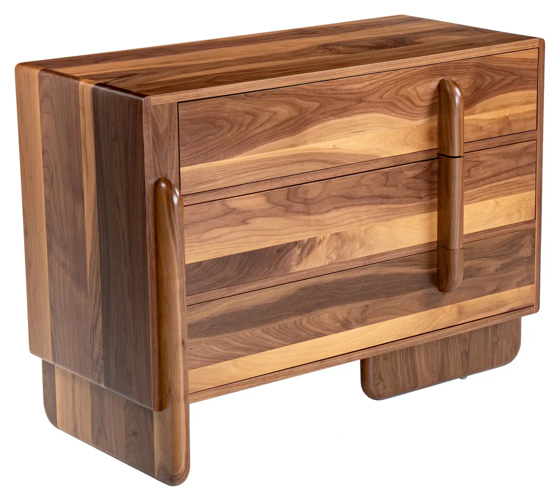 Charleston Forge MD1302 Cuban Chest Charleston Forge MD1302 Cuban Chest