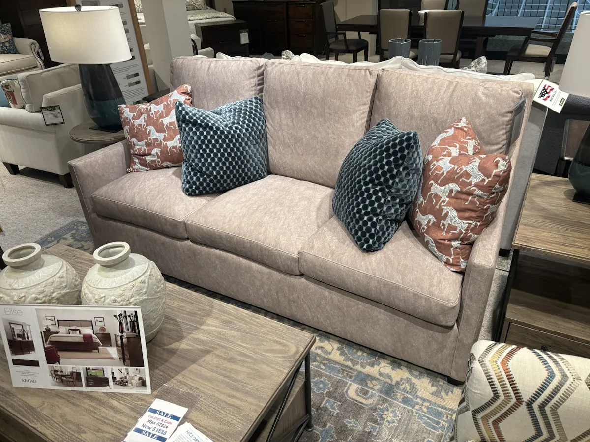 Kincaid 342-86 Ellerey Sofa Kincaid 342-86 Ellerey Sofa