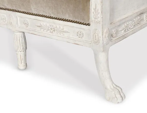 Century Furniture TS-CC9-3157-16 Maximilian Sandblasted Daybed Century Furniture TS-CC9-3157-16 Maximilian Sandblasted Daybed