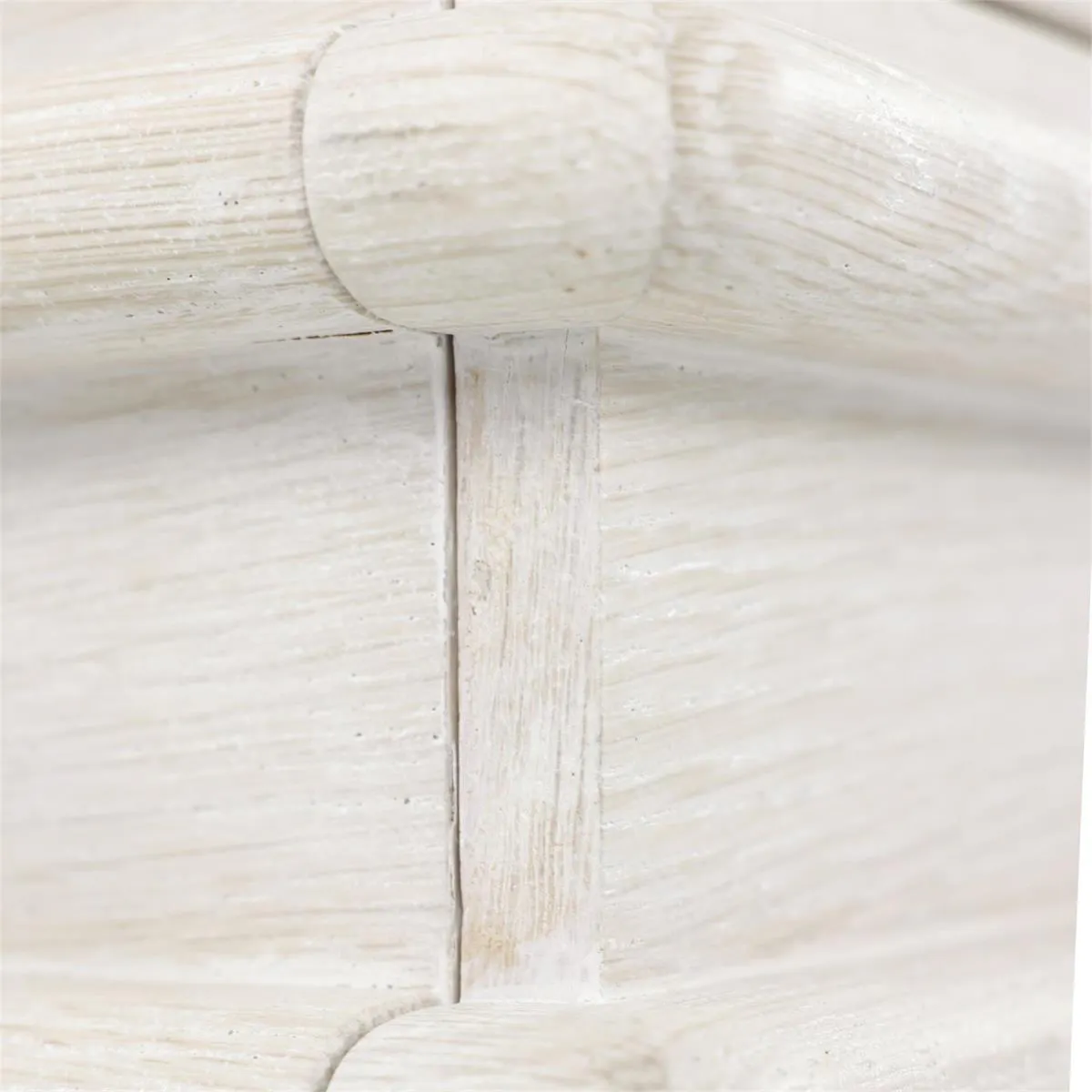 John Richard EUR-01-0509 Creste Three Drawer Chest John Richard EUR-01-0509 Creste Three Drawer Chest