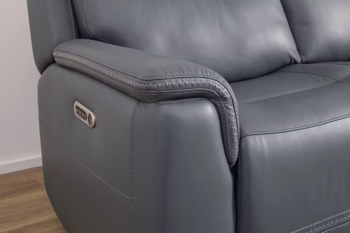 Flexsteel Furniture 1845-SECTPH Sawyer Leather Power Reclining Sectional with Power Headrests and Lumbar Flexsteel Furniture 1845-SECTPH Sawyer Leather Power Reclining Sectional with Power Headrests and Lumbar